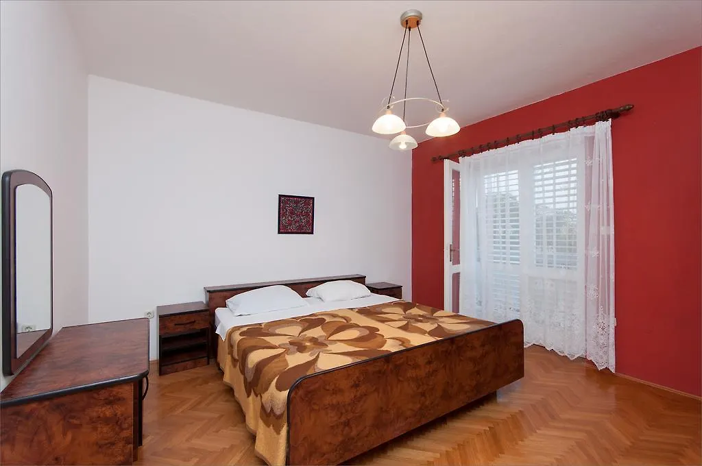 Maslinov Hlad Apartment Barbat na Rabu